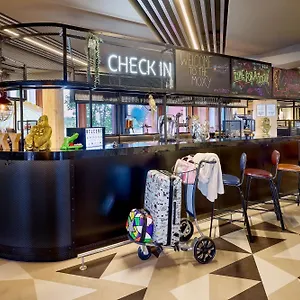Moxy Luxembourg Airport Niederanven